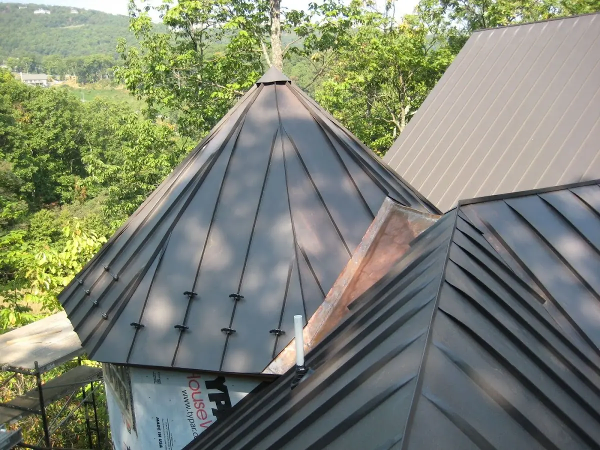 Professional Roof Tarp Installation by Craftsman Roofing in Gladwyne